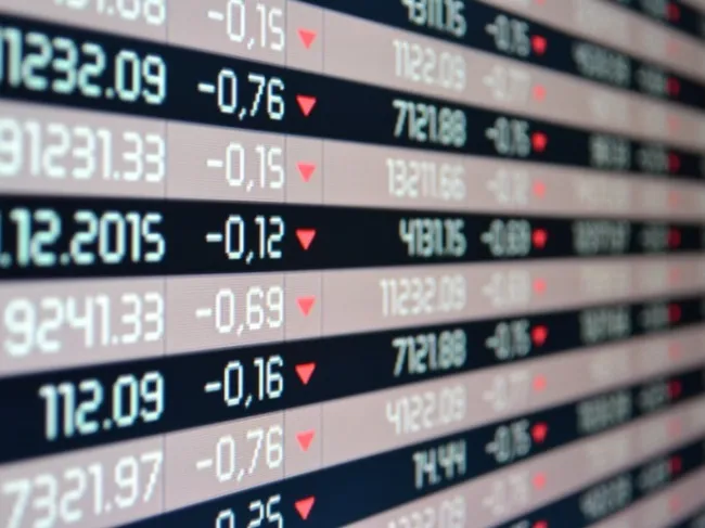 stock chart trending down